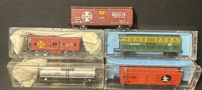 ATLAS N Scale #20 Lot Of 5 Santa Fe 2254 2287 3212 C-6 DuPoint - Image 1 of 4