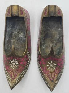 Vintage Pair Solid Brass Miniature Hand Etched Pink Ashtray Figural Shoe 4" - Picture 1 of 9