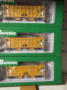BOWSER   MORRISON-KNUDSON  BALLAST HOPPERS  (CONVERTED PS-2's)  3-CAR  NUMBERS - Picture 1 of 2