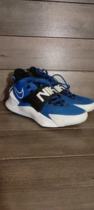 Nike Future Court 3 Jungen Basketballschuhe Größe 6Y CT2866-400 blau weiß - Bild 1 von 12