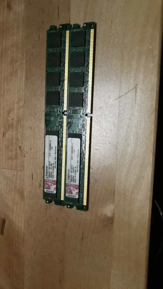 Pair of KINGSTON 1GB PC2-4200 DDR2-533 UNBUFF 9905429-004 FREE SHIPPING. - Image 1 of 4