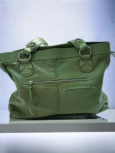 Nino Bossi Leaf Green Leather Shoulder Tote Bag Purse Pocketbook Tassel NWT - Picture 1 of 9