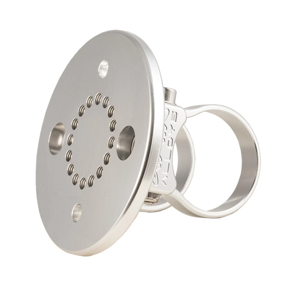 Montaje de contenedor de combustible Axia Alloys HD Rotopax/Fuelpax Foto 1 de 4