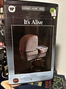 It’s Alive VHS Clamshell Warner VHS - Picture 1 of 3