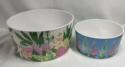 2 tazones para servir Anthropologie Bridgette Thornton rosa floral melamina Foto 1 de 4