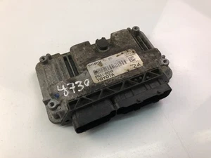 Y730 TOYOTA Engine Control Unit ECU 89661-0H240 - Picture 1 of 4