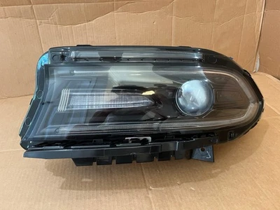 Faro halógeno Dodge Charger 2015-2021 OEM con LED conductor izquierdo 68410313AB Foto 1 de 4