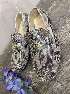 Cole Haan Shelby Logo Snake Emb Leather Driving Loafers Shoes Moccasins Sz 6.5 - Picture 1 of 16