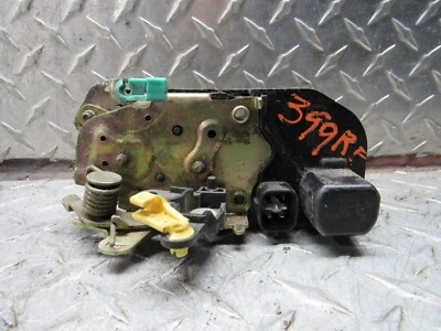 Dodge Magnum 2005 pasajero derecho puerta delantera pestillo cerradura actuador Foto 1 de 4