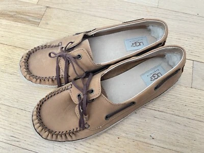 UGGS Mujer Cuero Mocasín Zapatillas Talla 9 - Sin Forro Foto 1 de 4