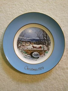 9" De colección Dashing Through The Snow 1979 Placa de coleccionista Avon Enoch Wedgwood - Imagen 1 de 3
