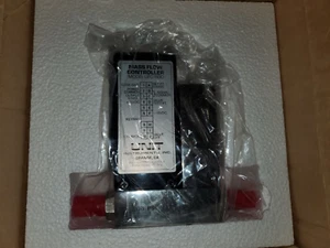 Unit Instruments UFC-1100A High Performance Mass Flow Controller FOR GAS N2 - Picture 1 of 4