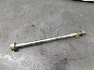 Kawasaki KLX 250 KLX250 1980 eje delantero 2235         Foto 1 de 4