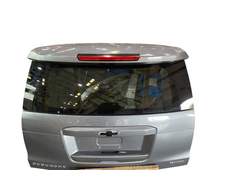 2015 - 2020 CHEVY SUBURBAN OEM TRUNK POWER LIFT LIFTGATE *REPAINTED+SCRATCHES* Foto 1 de 4