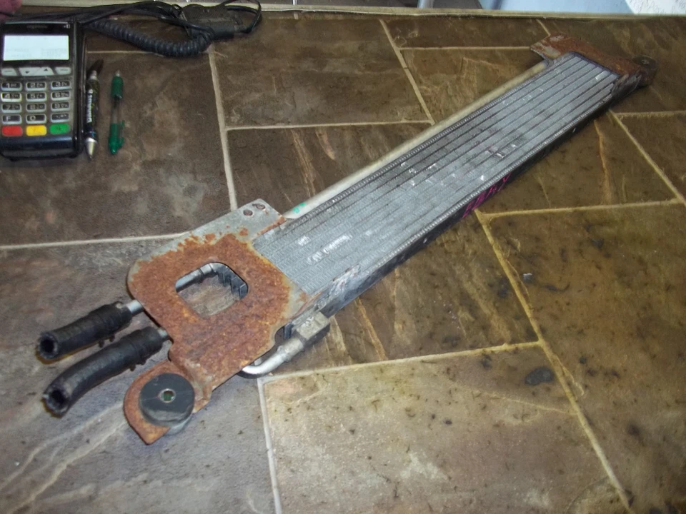 Масляный радиатор трансмиссии 2001 2002 2003 2004 2005 2006 2007 ESCAPE TRIBUTE MARINER - Изображение 1 из 4