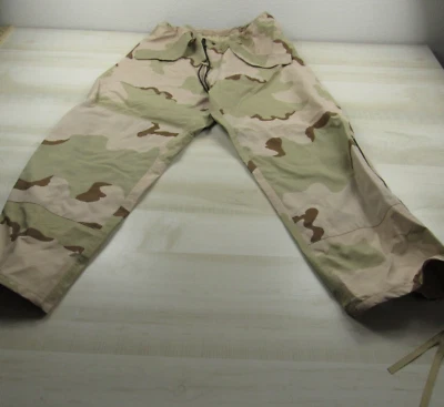 Pantalones del Ejército Hombres Medianos Marrón Camuflaje Militar Gore Clima Frío Nylon EE. UU. 30x30 Foto 1 de 4