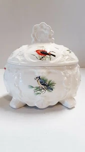 Vintage Hand Painted Ceramic Bowl With Lid Backyard Birds - Picture 1 of 12