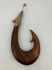 12 Zoll handgeschnitzter hawaiianischer Makau Fischhaken aus Holz - Bild 1 von 4