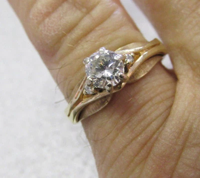 Anillo de compromiso solitario de diamantes de 0,50 quilates de alta calidad VS2 G de oro de 14 k talla 7 Foto 1 de 4