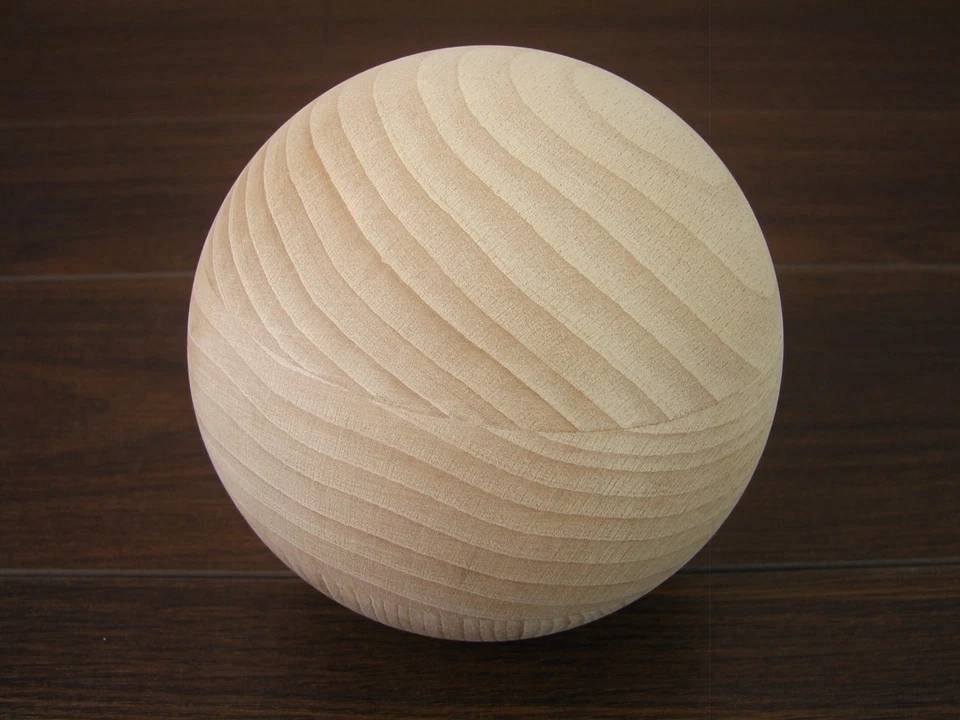 Holzkugel Buche Ø 120mm - Bild 1 von 1