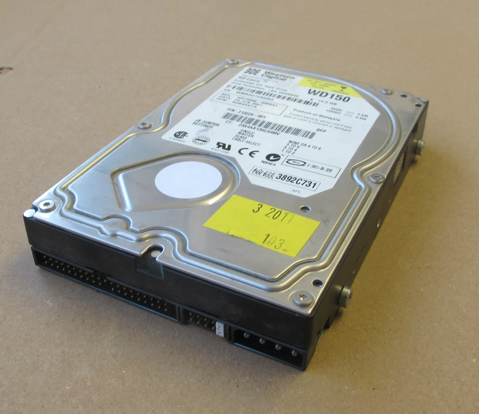 Western Digital WD150-60BNA1 - 3.5" 15.0GB IDE Hard Drive HDD - 213229-001 - Image 1 of 1