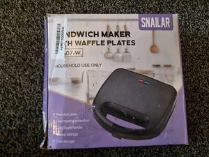 Snailar Sandwichmaschine mit Waffelplatten - Bild 1 von 5