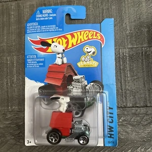 Hot Wheels Peanuts HW City Snoopy 88/250 - Bild 1 von 5