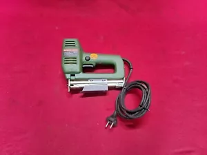Grapadora eléctrica Bosch PTK 19-E - Imagen 1 de 5