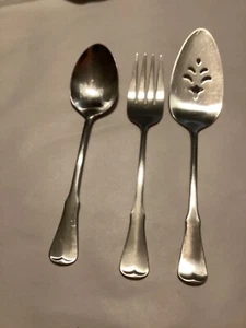 Oneida Community PATRICK HENRY 1- Cold Meat Fork-1-Pie Server & 1-Serving Spoon - Picture 1 of 24