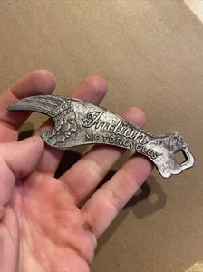 Indian Motorcycles Abridor de Botellas Coleccionista Pátina Aluminio Metal Triumph Fatboy - Imagen 1 de 12