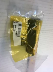 John Deere Bracket M139642 - Picture 1 of 3