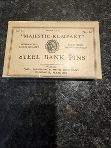 Caja Vintage Vail Mfg No. 17 pines de banco de acero compacto Majestic E4 - Imagen 1 de 3