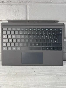 Genuine Microsoft Type Cover 1725 for Surface Pro 4 UK Keyboard - Photo 1/13
