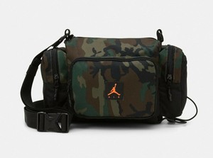 Las mejores ofertas en Bolsos bandolera Jordan para De hombre | eBay
