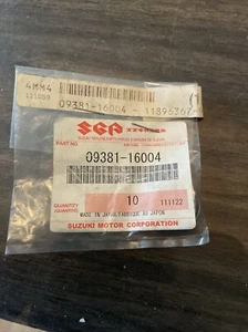 NOS Suzuki OEM Circlip GSXR750 LTF250 LT230 09381-16004 QTY 10 - Picture 1 of 2