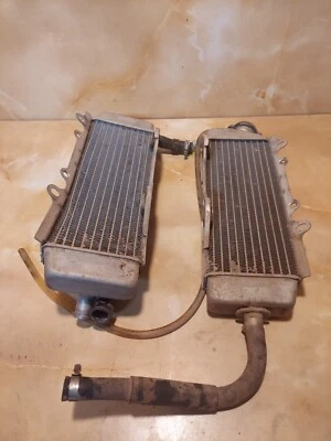 Suzuki RMZ250 2006 OEM sistema de refrigeración del radiador Foto 1 de 4