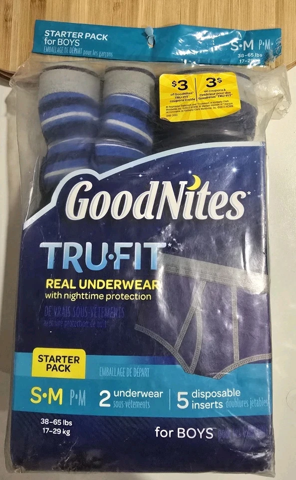 Goodnites TRU-FIT Ropa Interior Real con Protección Nocturna NIÑOS Paquete de Inicio S/M Foto 1 de 2