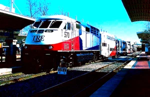 ORIGINAL KODACHROME SLIDE TRINITY RY EXP. F-59PHI #570 UNION STA. DALLAS 3/12/08 - Picture 1 of 1