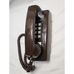 ITT Wall Mount Phone Push Button Brown Vintage Telephone Made in USA - Zdjęcie 1 z 8