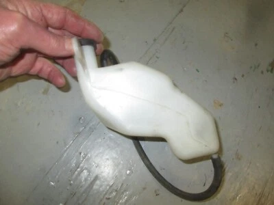 БАК РЕЗЕРВУАРА ОХЛАЖДАЮЩЕЙ ЖИДКОСТИ SUZUKI 2001 - 2004 VL800 VOLUSIA 17911-41F00 - Изображение 1 из 4