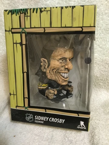 NHL Sidney Crosby Pittsburg Penguins Wooden Figurine Mint in Box Foco Eekeez Cover
