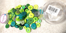 Le Bouton Buttons with  over 100 Green Beauties: Mixed Sizes, Styles & Shape A45