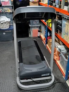 Horizon T82 Treadmill - Picture 1 of 6