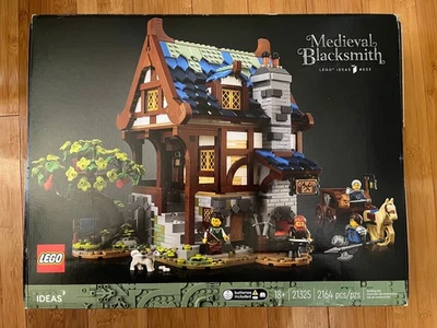 Lego Ideas Blacksmith 21325 - BAGGED Complete Set W/Box/Instructions/Minifigs  - Image 1 of 3