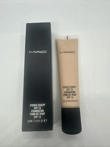 MAC Studio Sculpt SPF 15 Foundation NC15 Makeup 1.3oz Free Ship - Picture 1 of 1