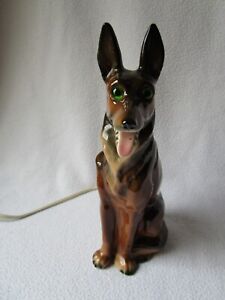 alter Schäferhund Rauchverzehrer sitzend 23cm hoch beleuchtet Porzellanfigur Top
