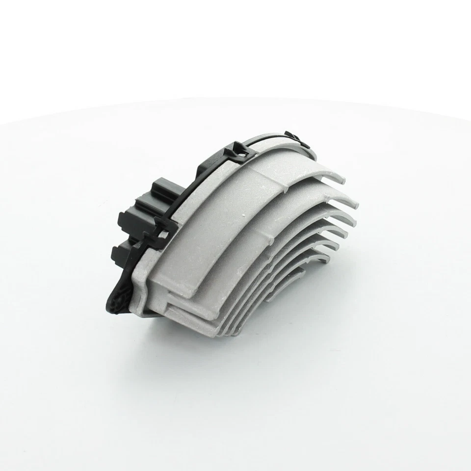 REGOLATORE RESISTENZA  VENTOLA PER FIAT OPEL 55702441 6845788 06845788 - Immagine 1 di 4