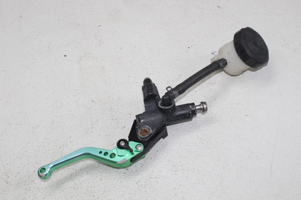 96-03 KAWASAKI NINJA ZX7R ZX-7R CILINDRO MAESTRO FRENO DELANTERO CON PALANCA Foto 1 de 4