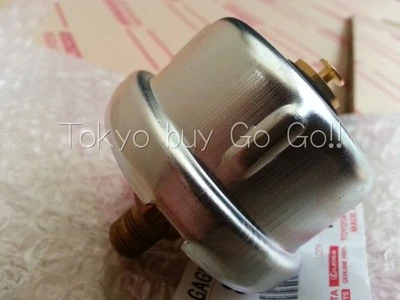 Toyota Corolla Oil Pressure Sender Gauge Genuine Parts TE70 TE71 TE72 AE70 AE71 - Image 1 of 4