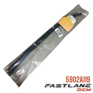 MITSUBISHI ECLIPSE 2006-2012 tira de clima inferior delantera nueva OEM 5902A119 - Imagen 1 de 8